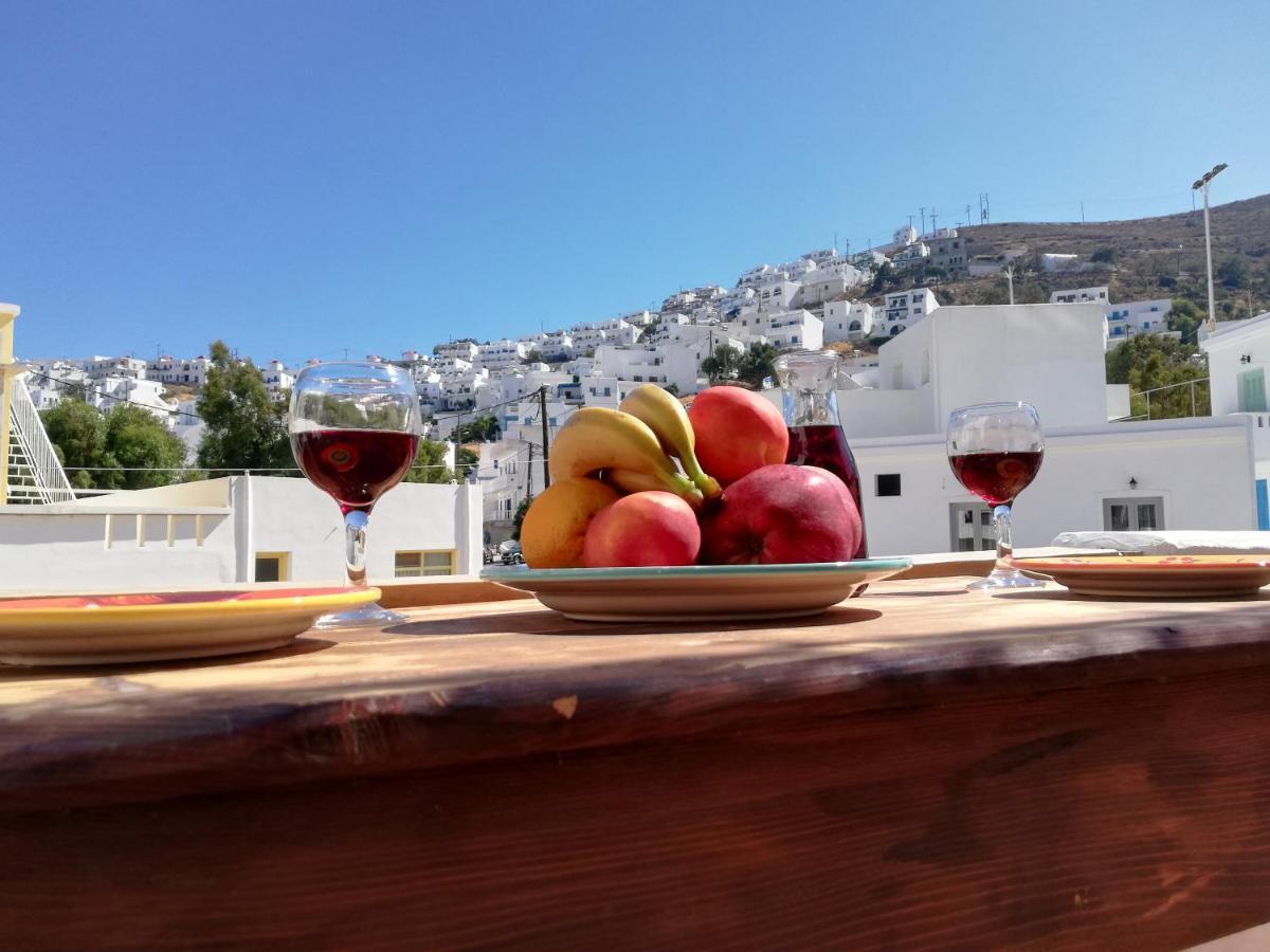 Yalos House Holiday home *